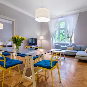 Tyzenhauz Superior Appartement Cracovie